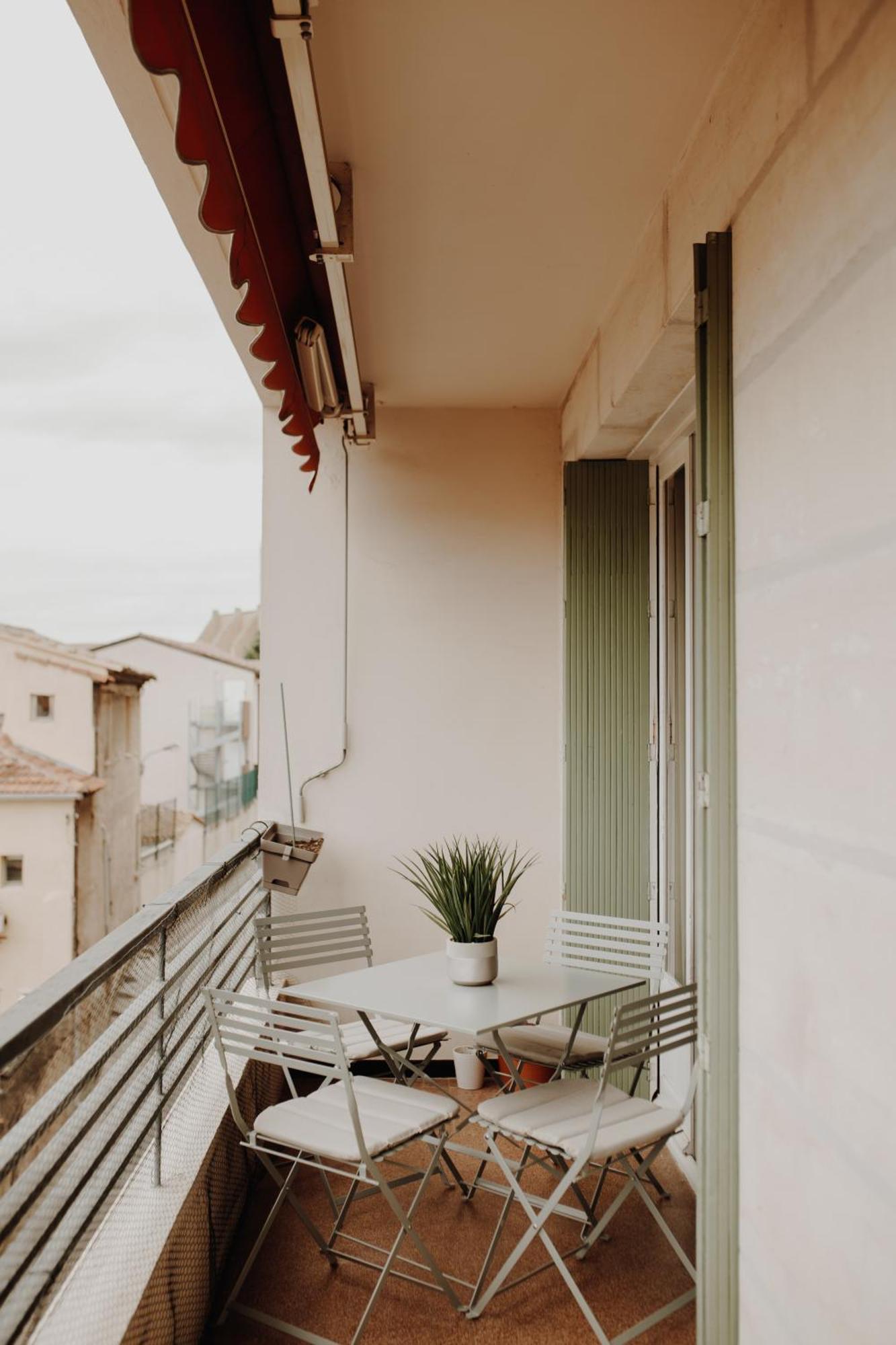 Superbe Appartement Renove - Salon De Provence Экстерьер фото
