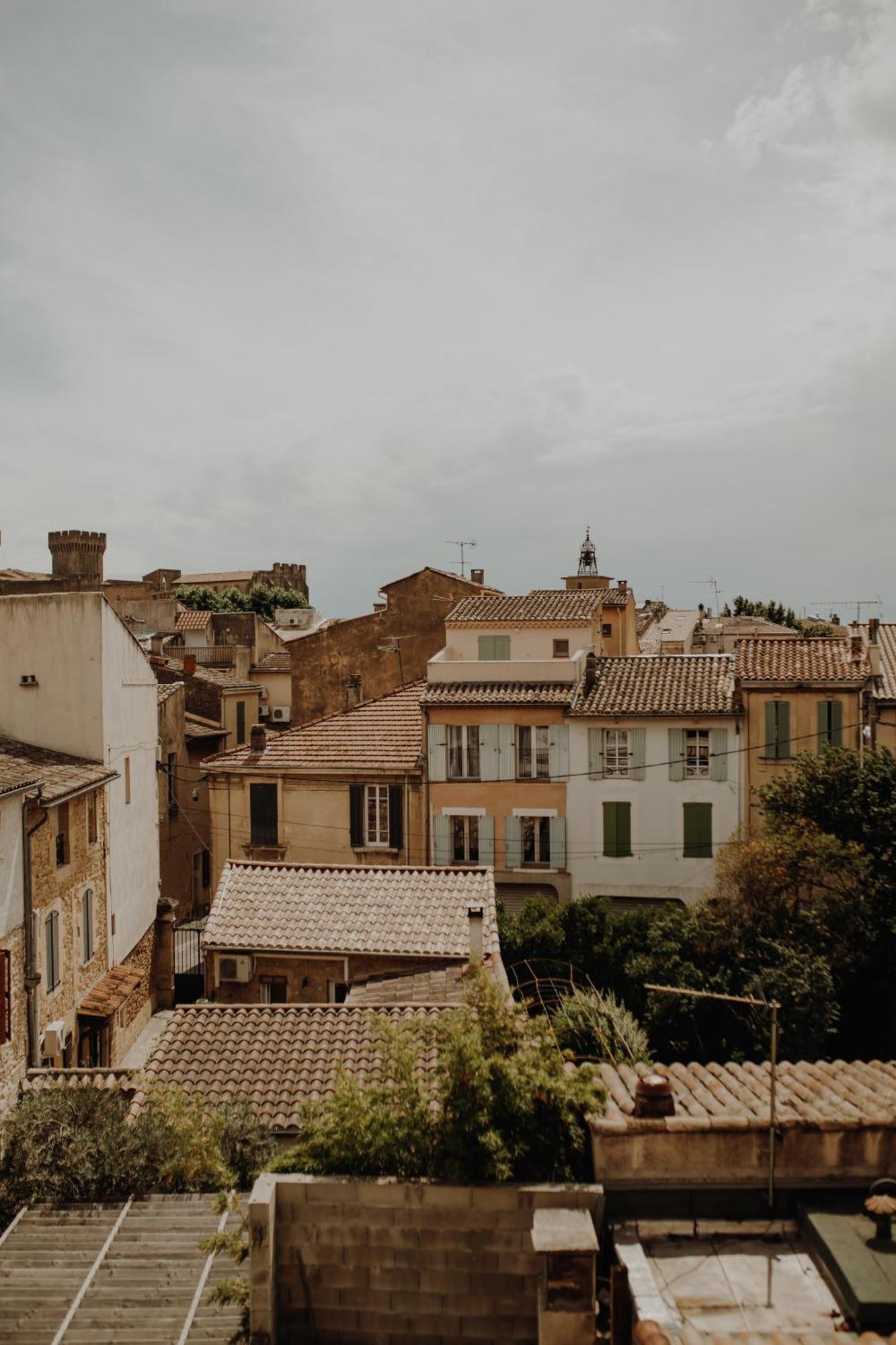 Superbe Appartement Renove - Salon De Provence Экстерьер фото